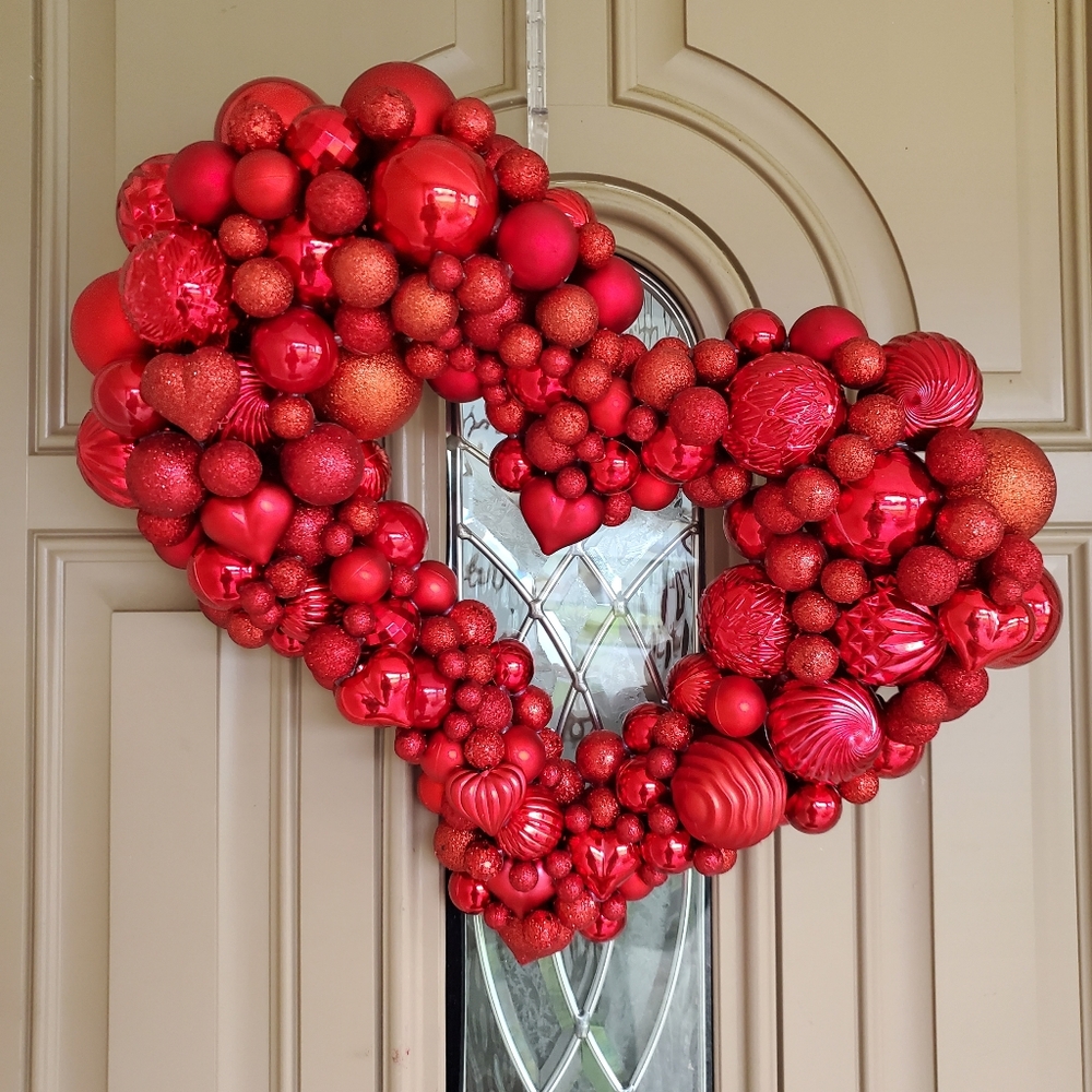 Handmade Custom Heart-Shaped Valentine's Wreath